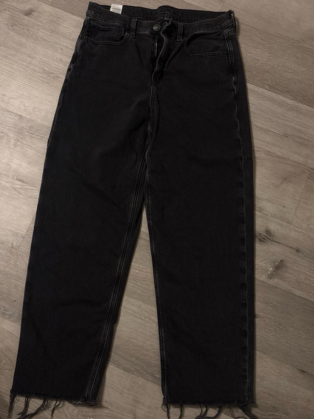 American Eagle Strigid Black Straight-Leg Jeans